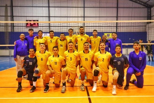 Equipe masculina de voleibol de São Sebastião conquista a segunda vitória no Campeonato Paulista