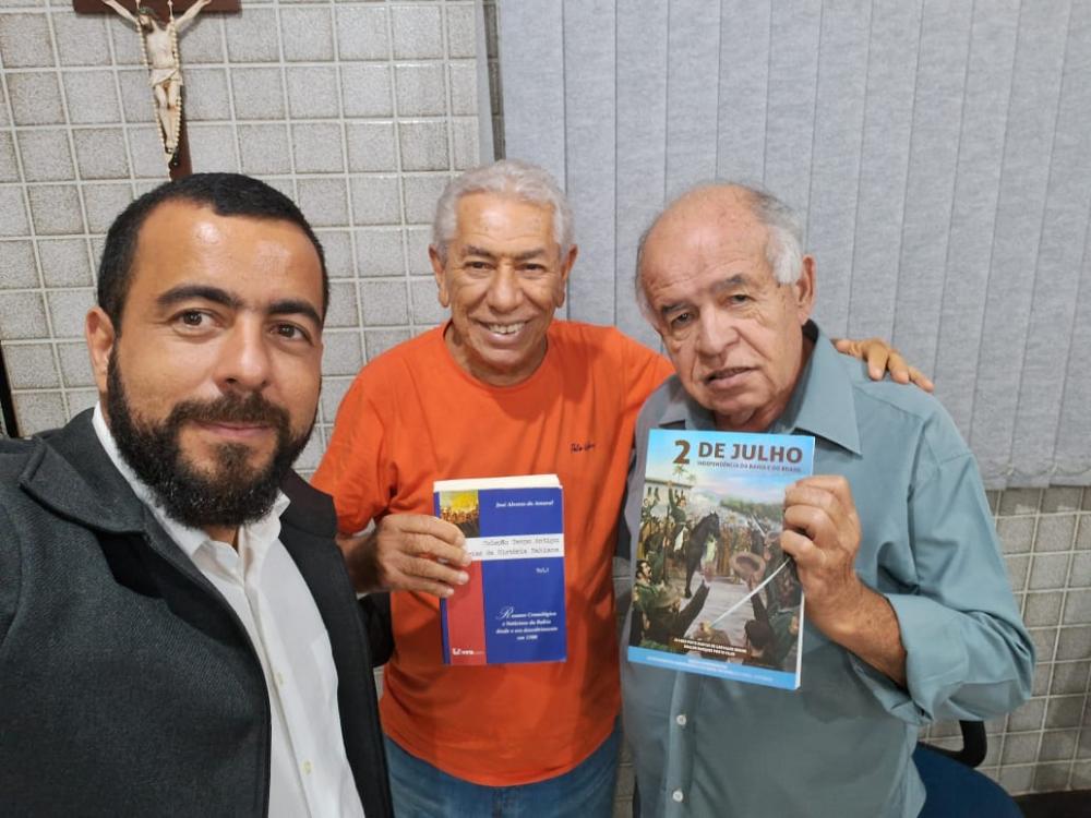 Viva o 2 de Julho no Litoral Norte Tupinambá.