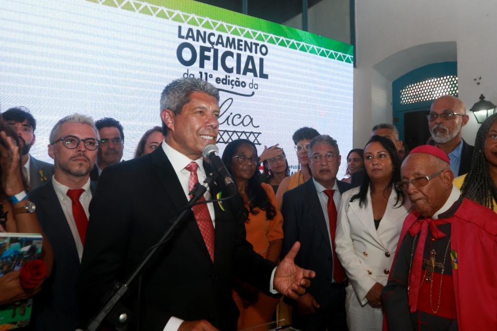 Lançamento da Flica e a transferência da sede do governo da Bahia. 