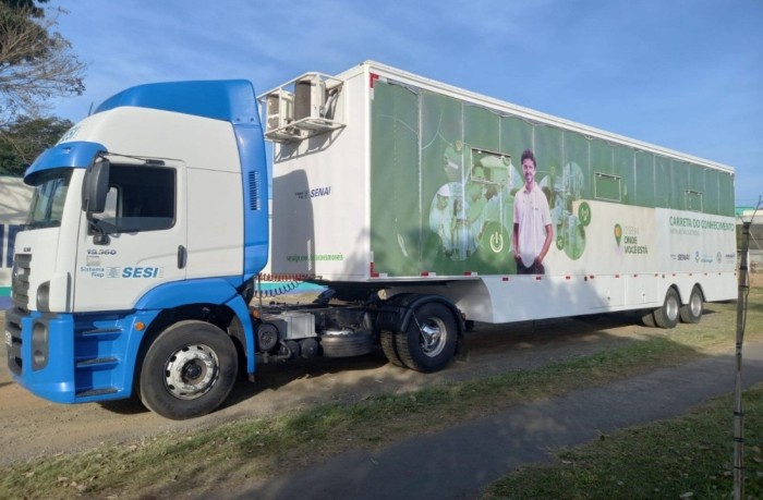 Após pedido do prefeito Dr. Antonely ao Governo do Estado, Ibaiti recebe Carreta do Conhecimento próximo a Pista da Saúde e oferta cursos gratuítos de eletricidade predial e industrial; cursos começam nesta próxima terça