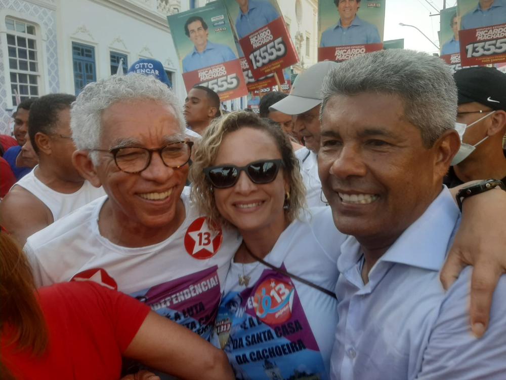 LU CACHOEIRA RETOMA MILITÂNCIA NO PARTIDO DOS TRABALHADORES DE CACHOEIRA.
