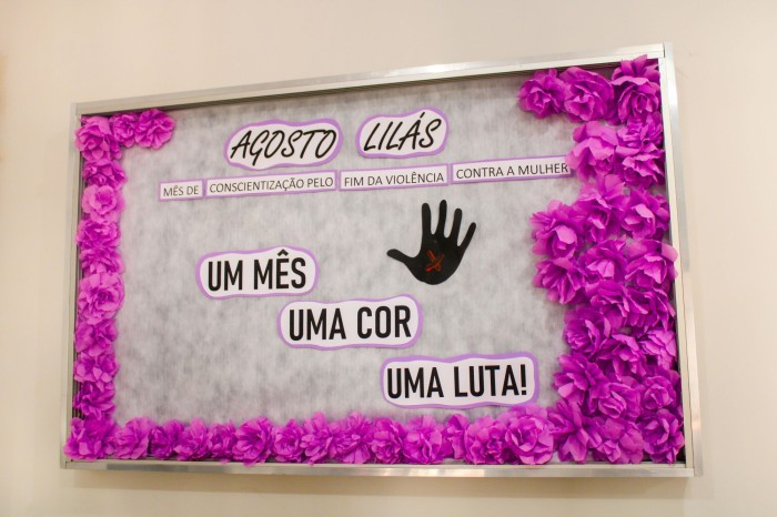 Campanha Agosto Lilás é tema de roda de conversa com usuárias do CREAS