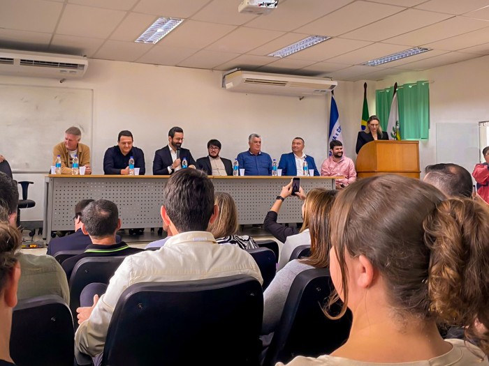 Servidores da Prefeitura participam da abertura do Encontro de Formação em Controle do Tribunal de Contas