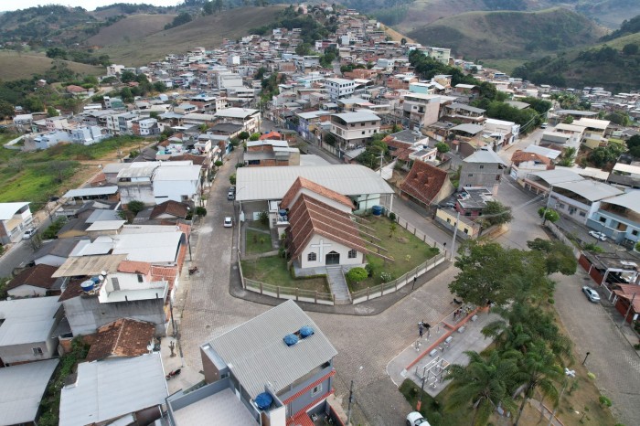 ELEIÇÃO DA ASSOCIAÇÃO DE MORADORES DO BAIRRO ANTÔNIO FRANCISCO MOREIRA