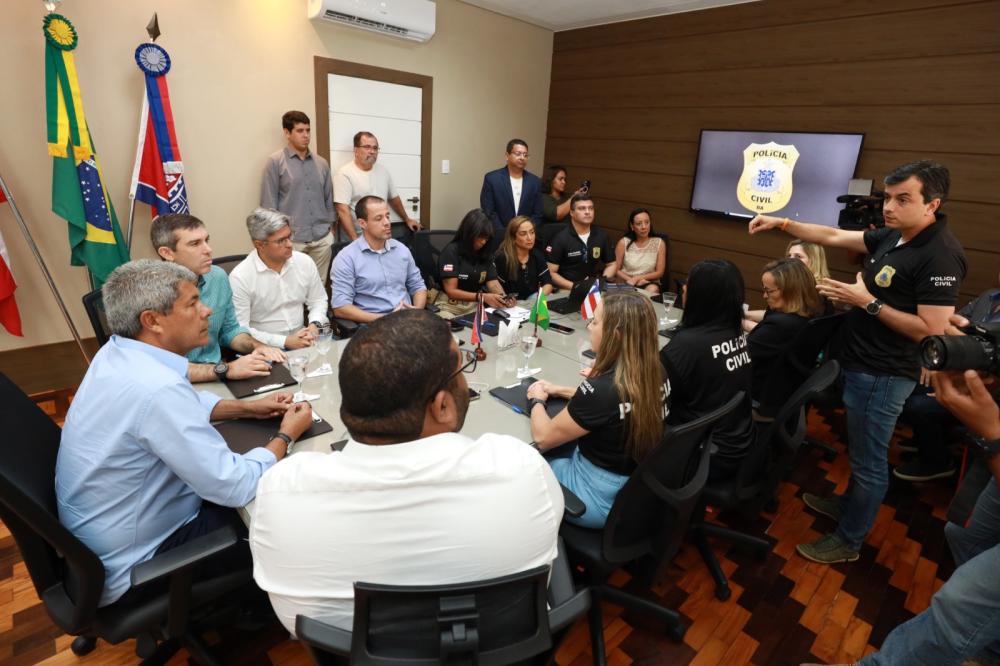 Governador realiza reuniões com órgãos estaduais envolvidos na investigação do caso Mãe Bernadete.