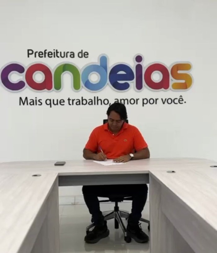 Candeias: Prefeito anuncia construção de praça em Menino Jesus e no Condomínio 1 e 2 no Ouro Negro