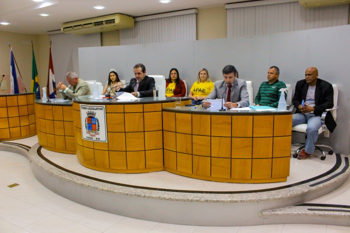 Requerimentos da 21ª Sessão Ordinária incluem prestação de contas e moções de aplausos