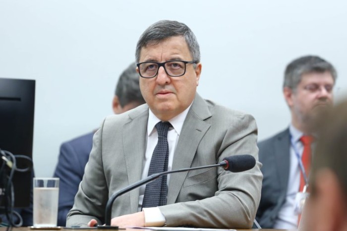Comissão de Orçamento discute arcabouço fiscal em audiência nesta quarta