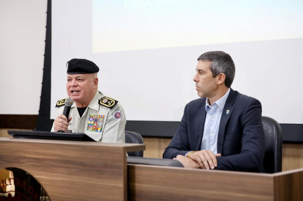 Polícia Militar apresenta balanço das operações realizadas no Calabar e Alto das Pombas.