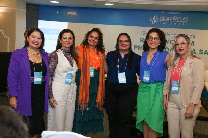 ESP participa do Seminário Nacional de Residências em Área Profissional da Saúde em Brasília