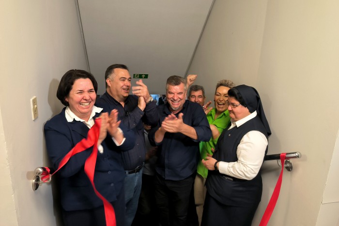Com apoio do Estado, Hospital da Providência de Apucarana inaugura nova ala de UTI