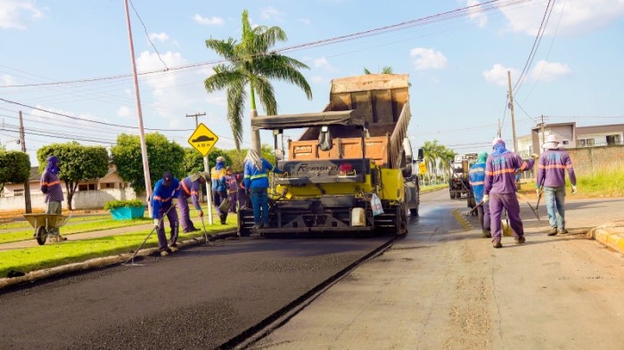 Av. Ângelo Antônio Dall Alba recebe recuperação asfáltica com CBUQ