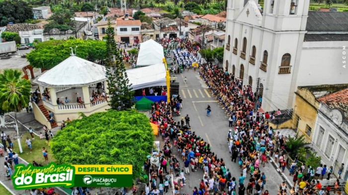 Piaçabuçu celebra o 07 de setembro com desfile cívico pelas principais ruas da cidade