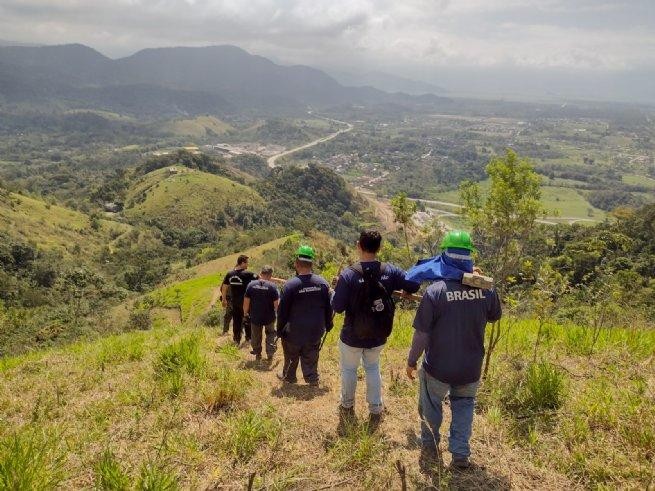 Prefeitura de São Sebastião demole imóvel irregular no Parque Estadual da Serra do Mar