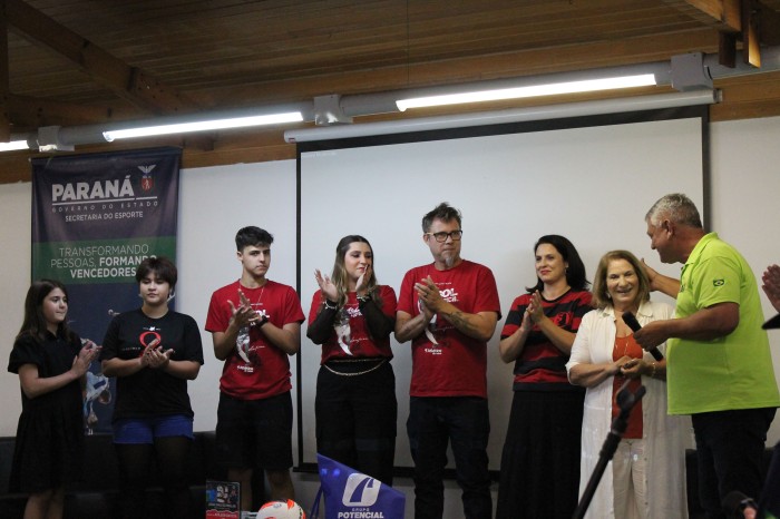 Secretaria do Esporte promove evento em homenagem ao ex-jogador de futebol Sicupira