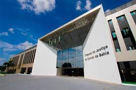 TJ/BA reconhece omissão inconstitucional do Estado em não instituir benefício especial em favor de servidores públicos estaduais.