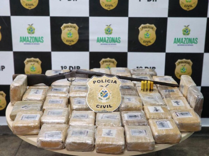 PC-AM prende homem com 40 quilos maconha avaliados em cerca de R$ 200 mil