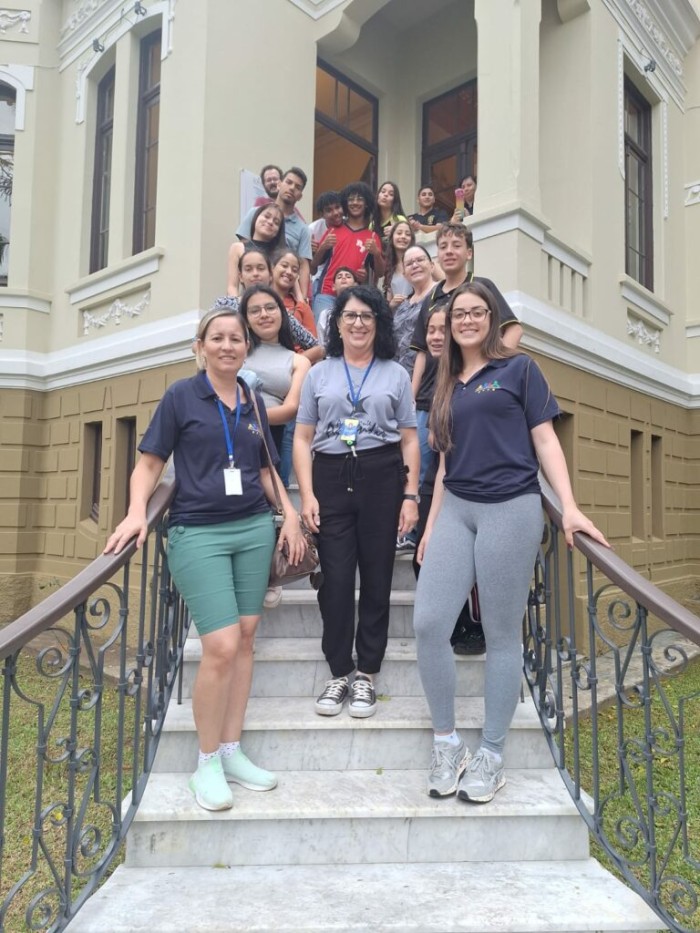 Programa Adolescente Aprendiz celebra os 200 anos com visita a lugares históricos de PG