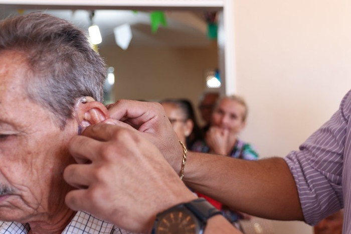 Prefeitura comemora Dia Nacional do Surdo e faz entrega de aparelhos auditivos nessa quinta-feira 
