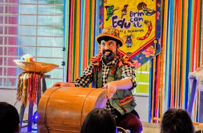Primeiro fim de semana da Primavera tem festival na Casa de Ensaio, Feira do Teatro, shows e espetáculos