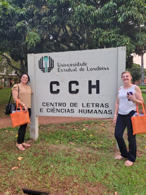 Sorrisenses apresentam projetos de Inglês selecionados no VI Epic da Universidade Estadual de Londrina
