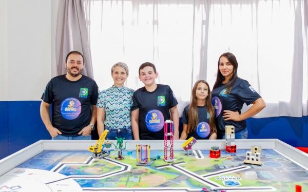 Alunos sorrisenses disputam Mostra Nacional de Robótica em Salvador