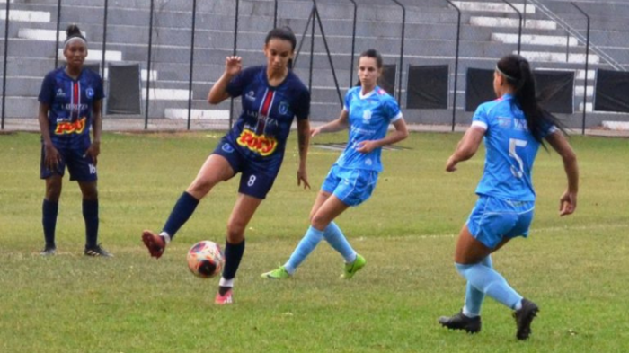 Meninas do futebol vencem Marília e avançam às quartas