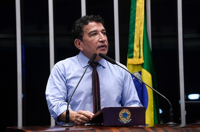 Magno Malta repudia terrorismo do Hamas