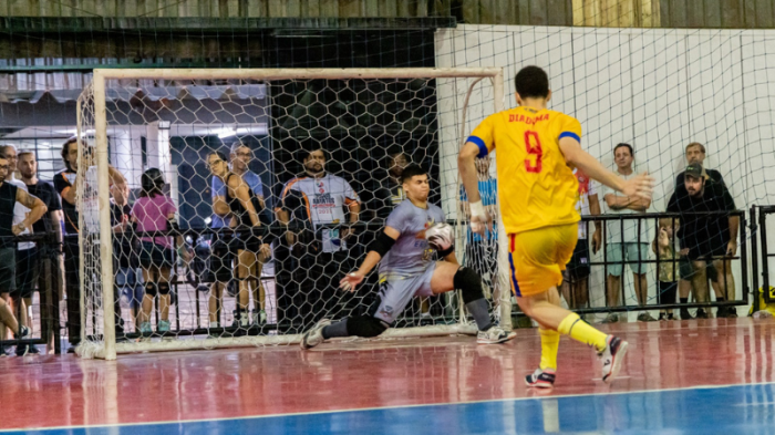 Nos pênaltis, futsal Rio Preto bate Diadema e avança à semifinal