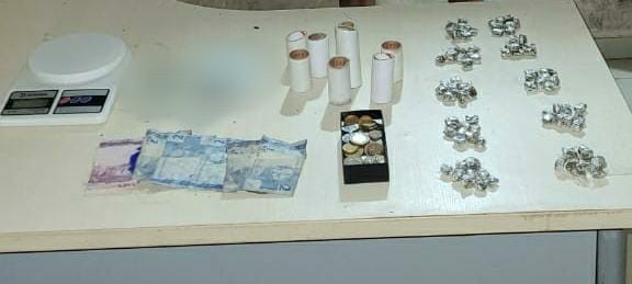 6º BPM prende um homem por tráfico de entorpecentes em Ananindeua