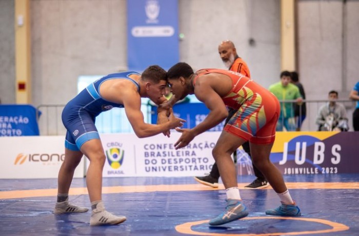 Reta final dos Jogos Escolares Bom de Bola marca feriado do Dia da