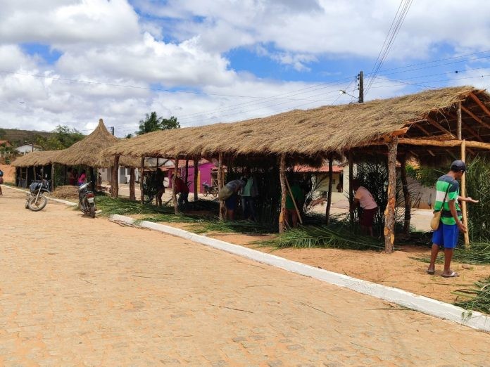 Aldeia Massacará, em Euclides da Cunha, recebe mais de 900 pessoas no Fórum de Educação Escolar Indígena