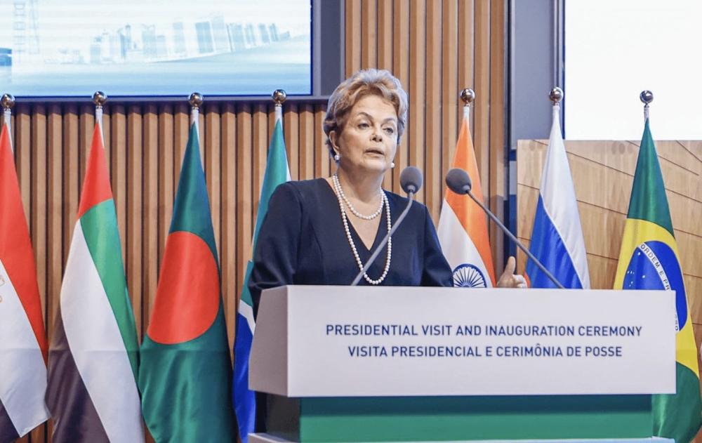  Empréstimo de US＄ 1 bilhão dos Brics amplia o acesso a crédito para as empresas brasileiras.