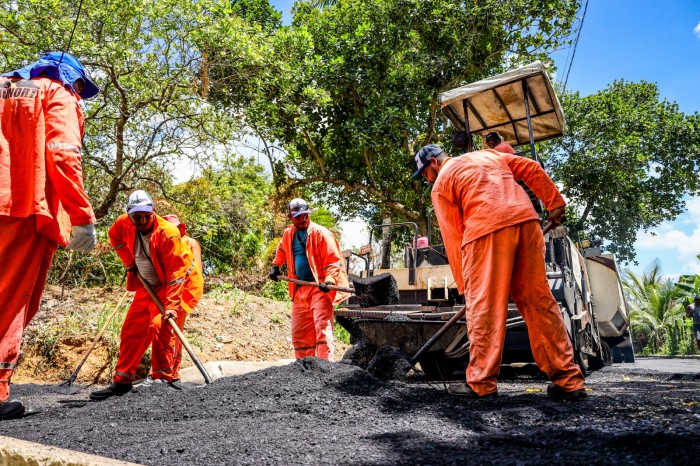 Programa mais asfalto: Rua da Bica em Caboto recebe pavimentação asfáltica