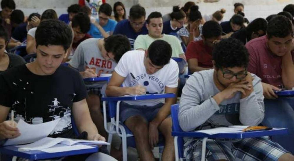 Estudantes inscritos no Enem terão gratuidade na passagem do metrô para realizar as provas nos dias 5 e 12 de novembro.