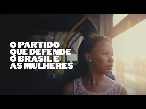 Inserção partidária do PT defende salários iguais entre homens e mulheres.